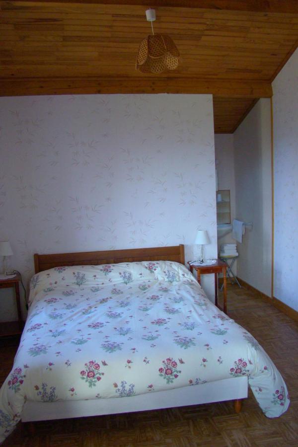 Chambres D'Hotes Les Graves Saint-Pierre-Lafeuille Ngoại thất bức ảnh